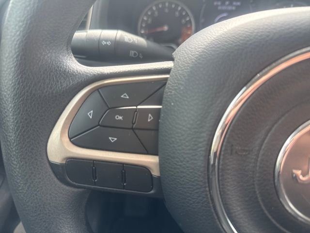 Used 2017 Jeep Renegade Sport w/ Power & Air Group image 16