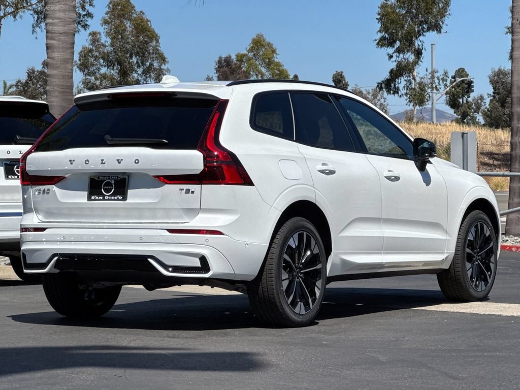 New 2026 Volvo XC60 T8 Plus w/ Protection Package Premier AWD/4WD image 5