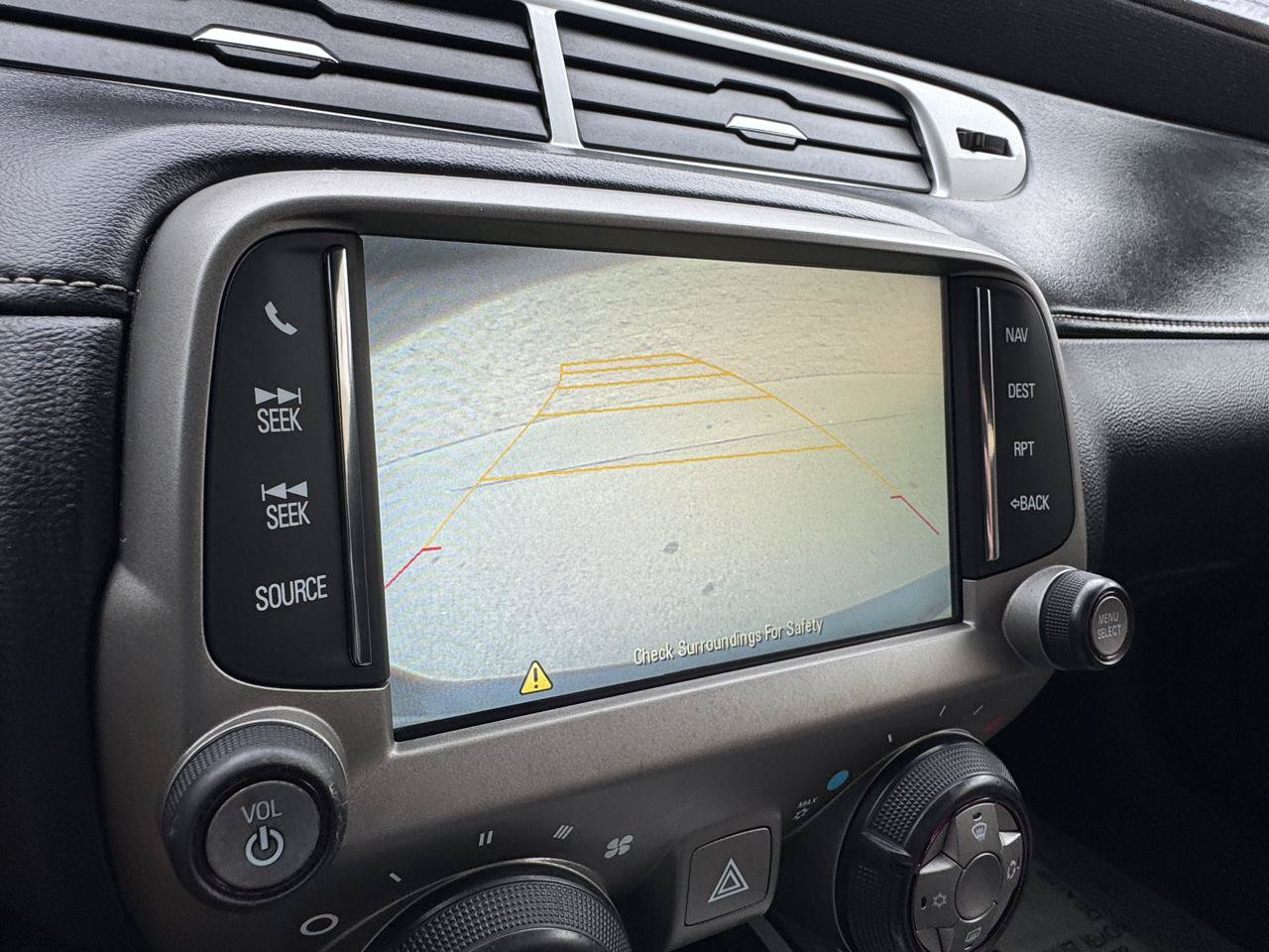 Used 2015 Chevrolet Camaro LT RWD image 35