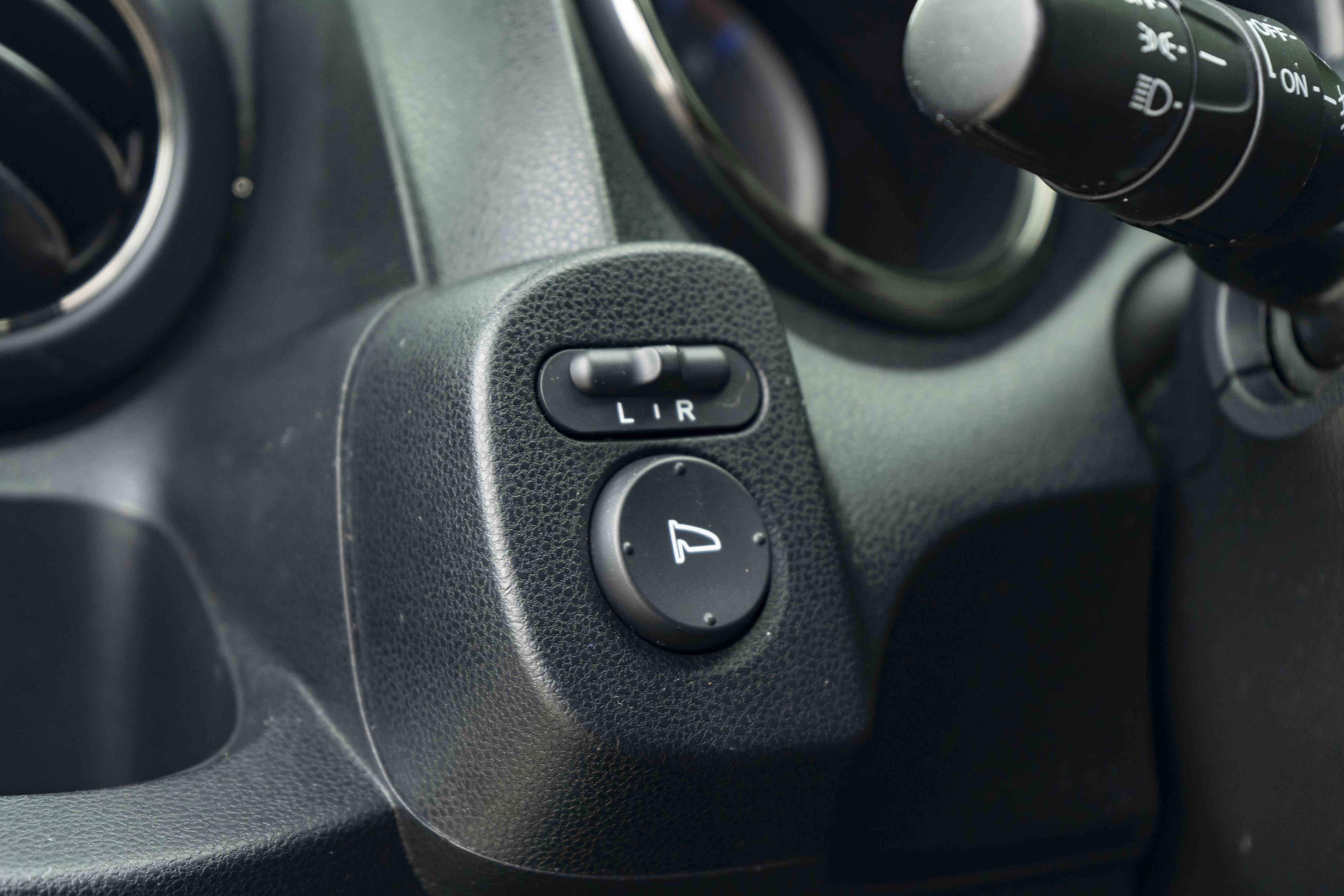 Used 2013 Honda Fit Sport image 33