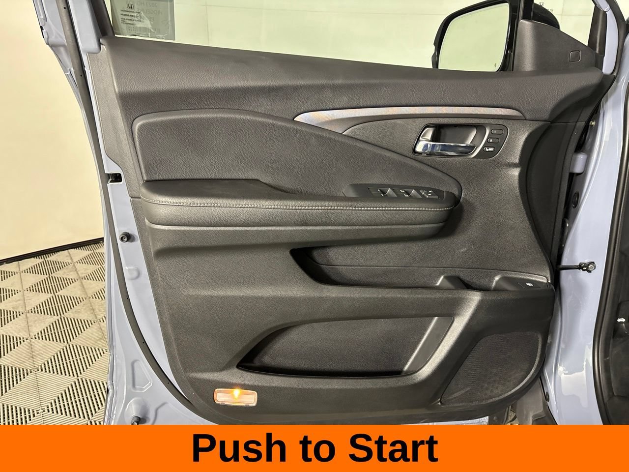 Used 2023 Honda Ridgeline RTL-E image 9