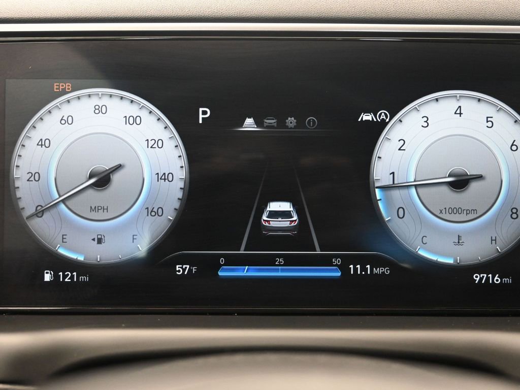 Used 2024 Hyundai Tucson SE image 39