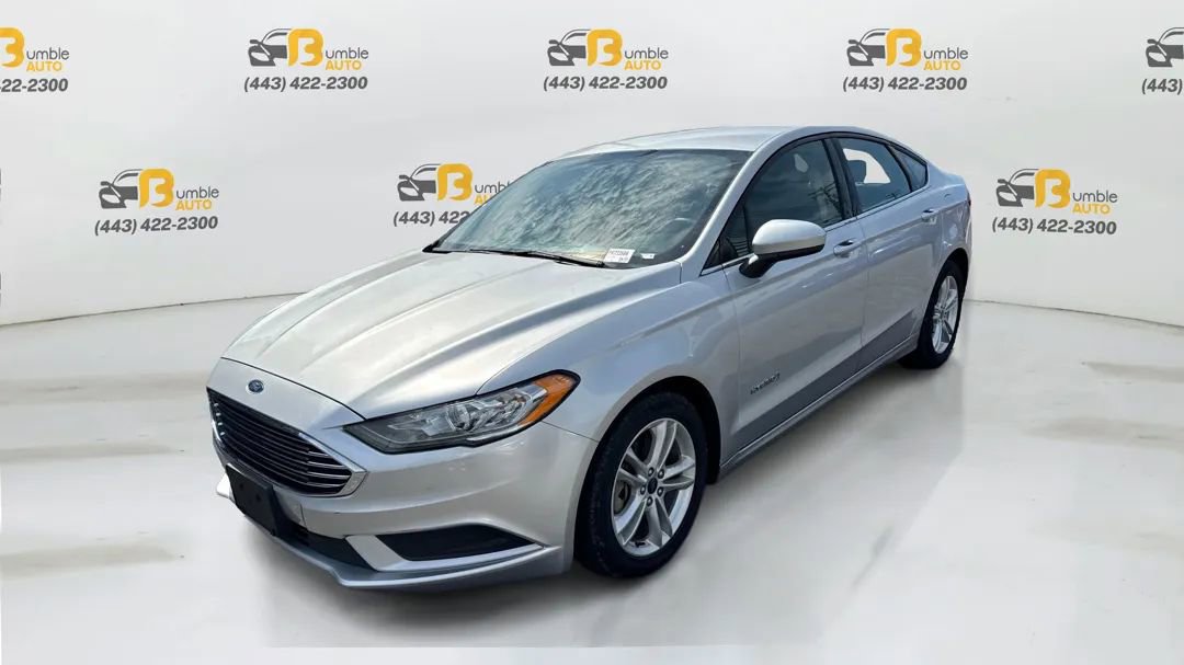 Used 2018 Ford Fusion SE