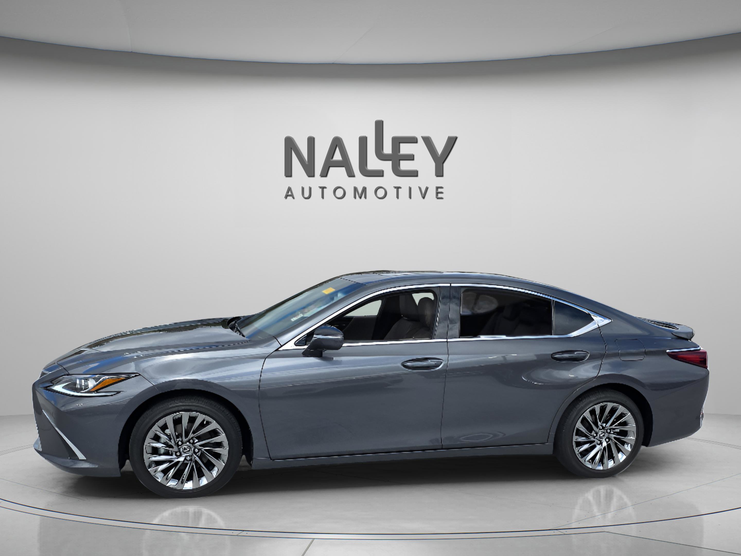 Certified 2024 Lexus ES 300h ES 300h Luxury w/ Technology Package image 2