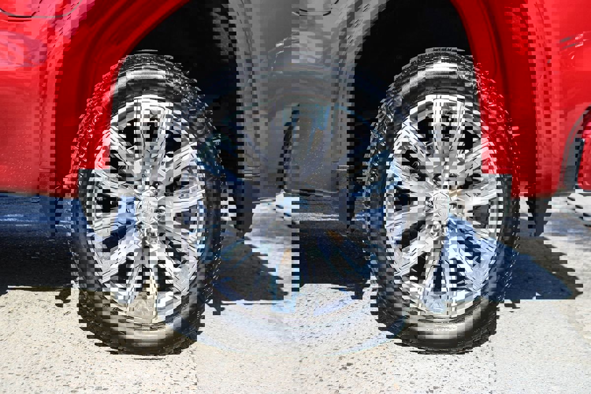 Used 2024 GMC Sierra 1500 Denali w/ Denali Reserve Package image 38