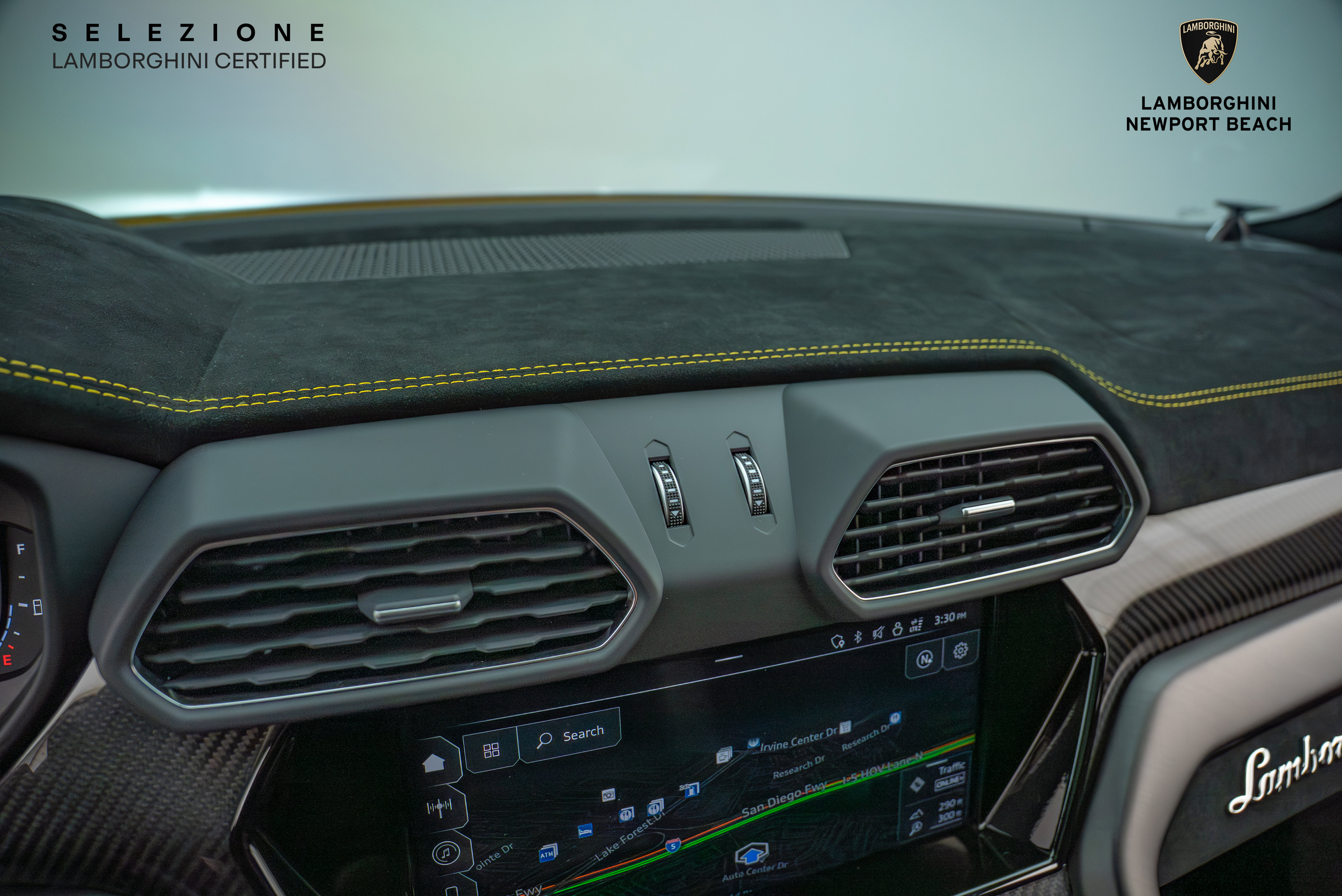 Used 2024 Lamborghini Urus Performante image 29