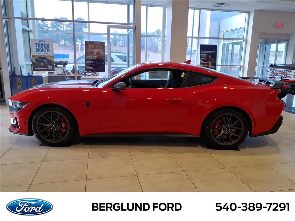 New 2026 Ford Mustang Dark Horse image 8