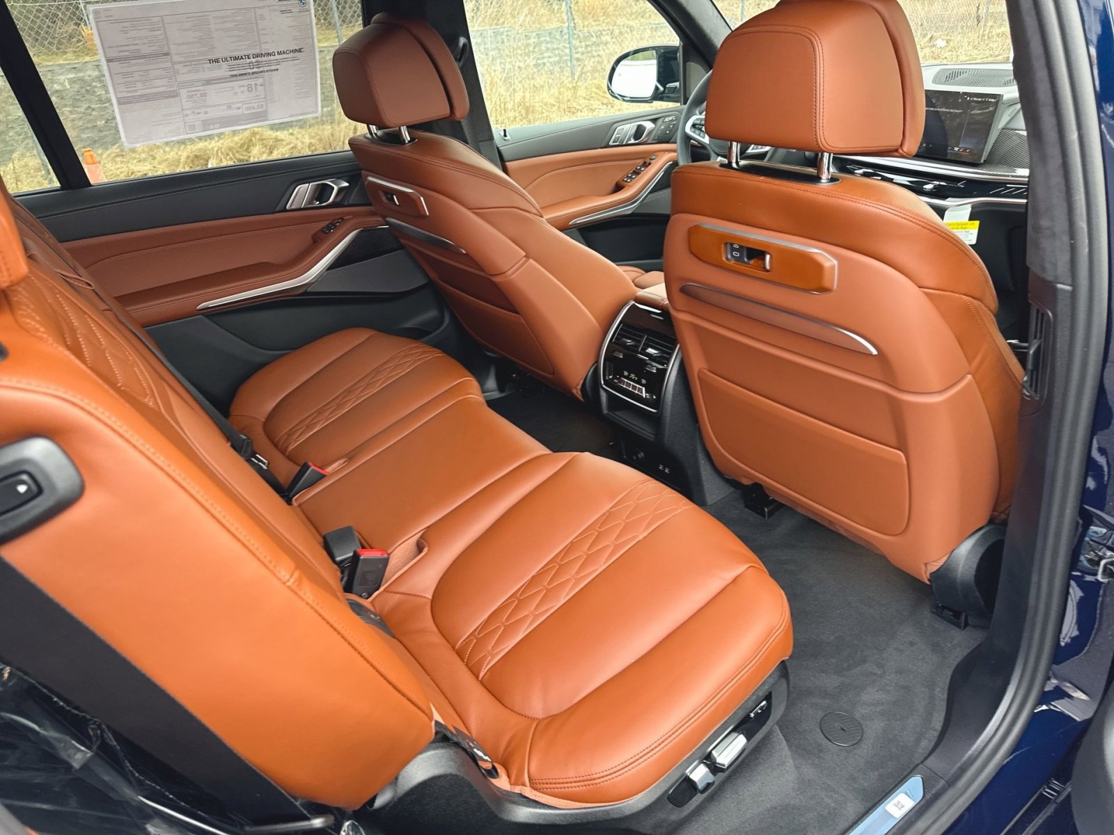 New 2026 BMW X7 M60i image 32
