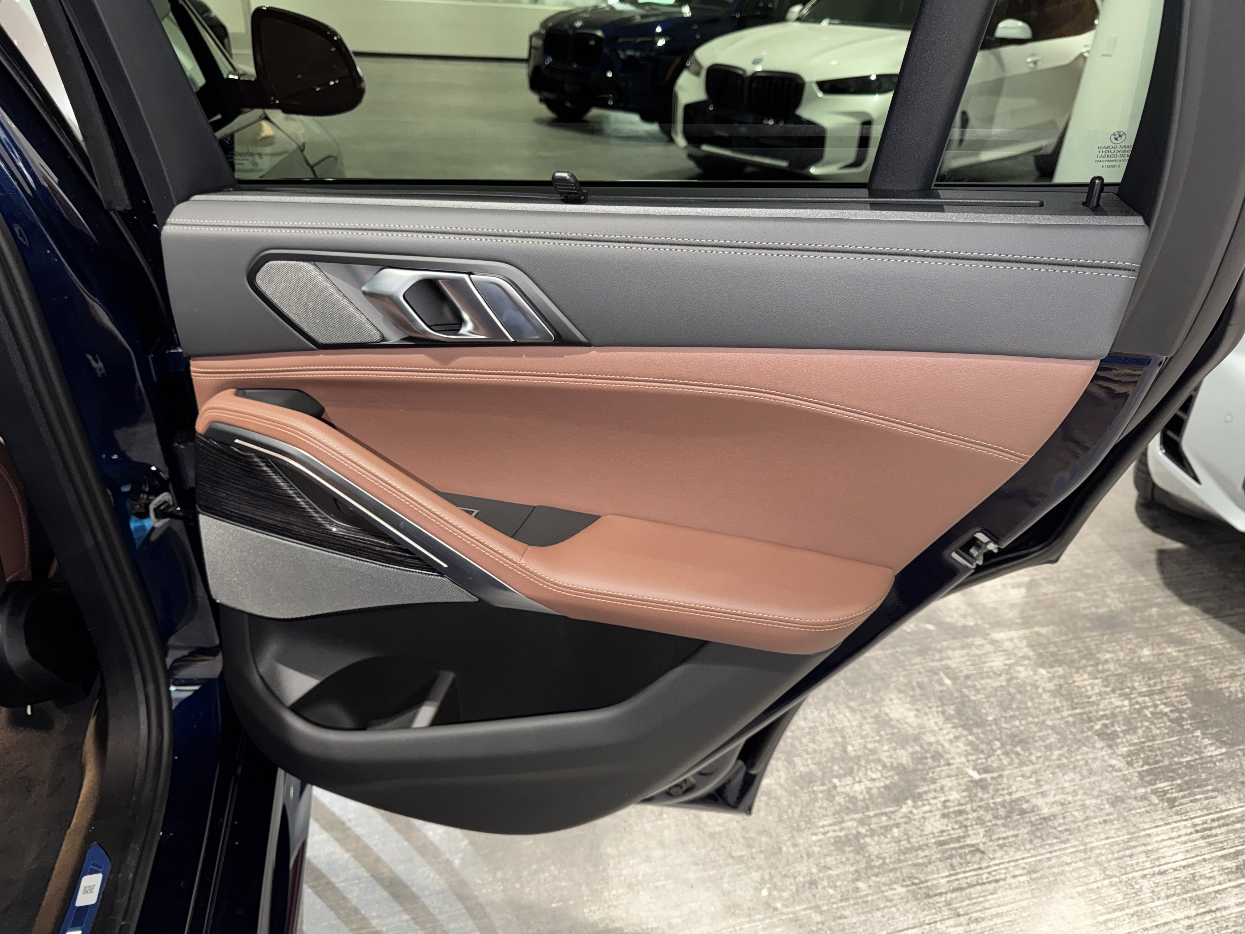 New 2026 BMW X6 xDrive40i w/ Executive Package image 10