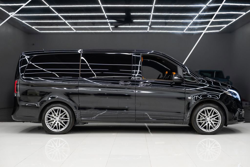 Used 2023 Mercedes-Benz Metris Passenger image 8
