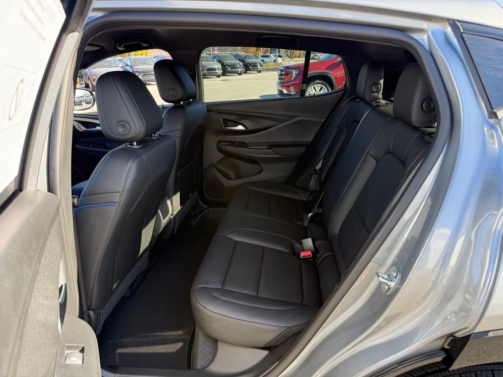 New 2026 Buick Envista Sport Touring image 15
