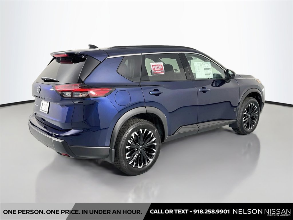 New 2026 Nissan Rogue Dark Armor FWD image 5