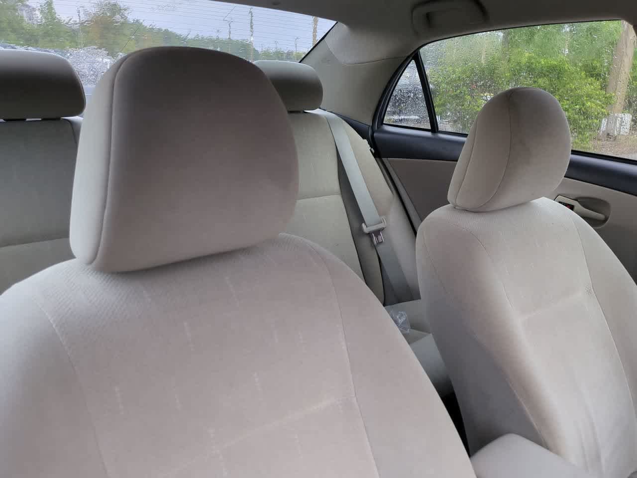 Used 2013 Toyota Corolla L FWD image 7