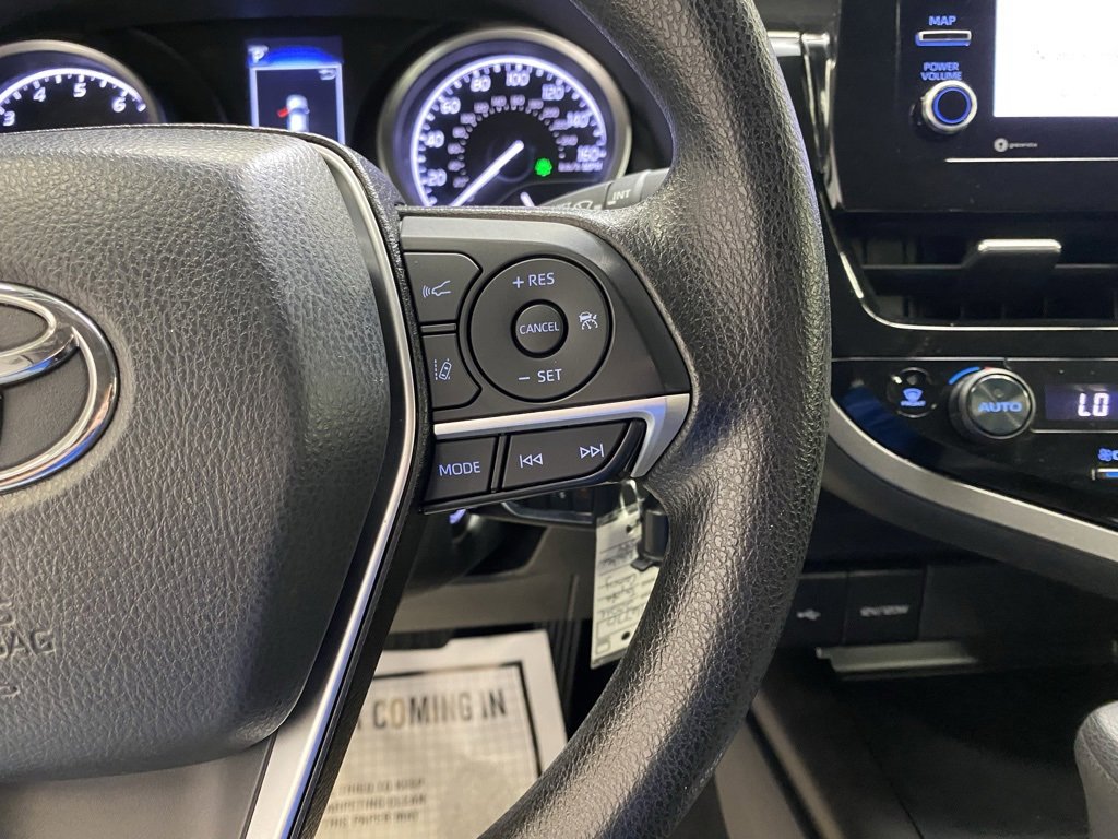 Used 2024 Toyota Camry LE image 21