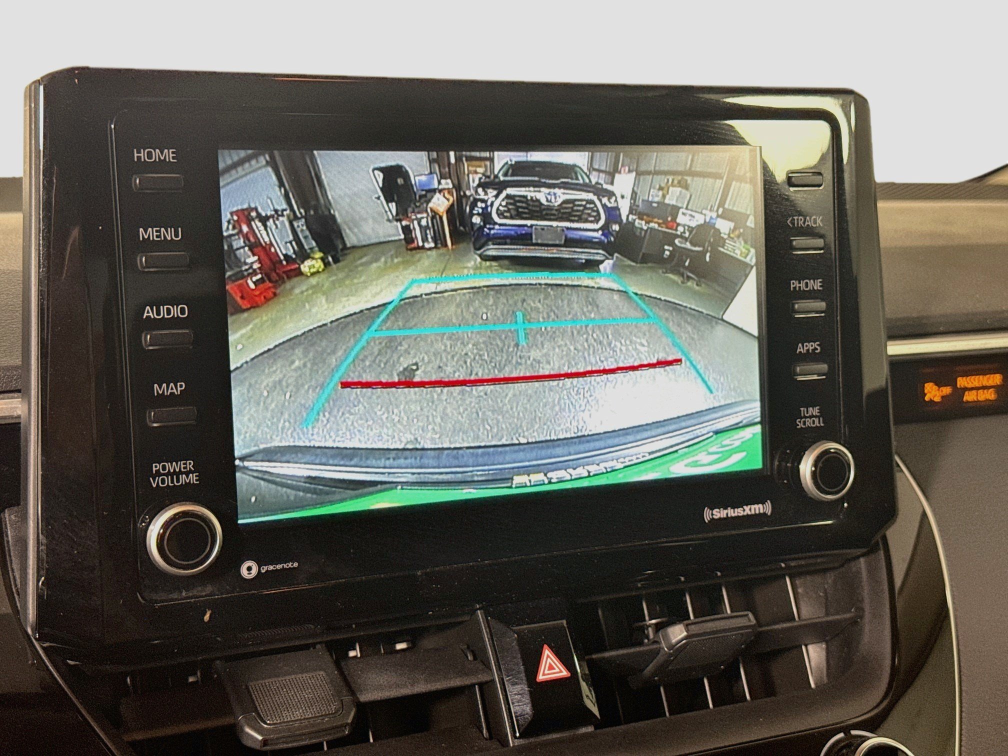 Used 2022 Toyota Corolla LE FWD image 19