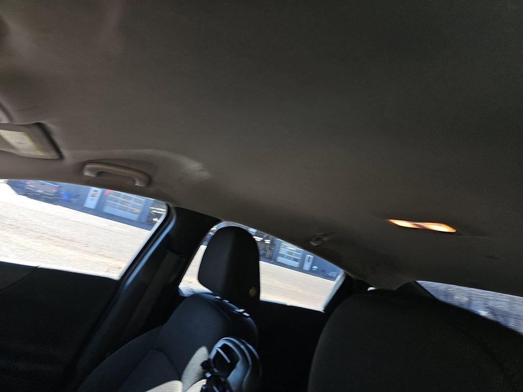 Used 2016 Chevrolet Malibu LT image 11