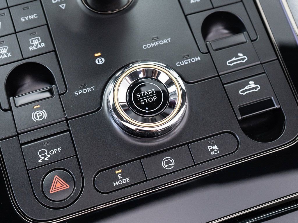 Used 2025 Bentley Continental GT Speed image 39