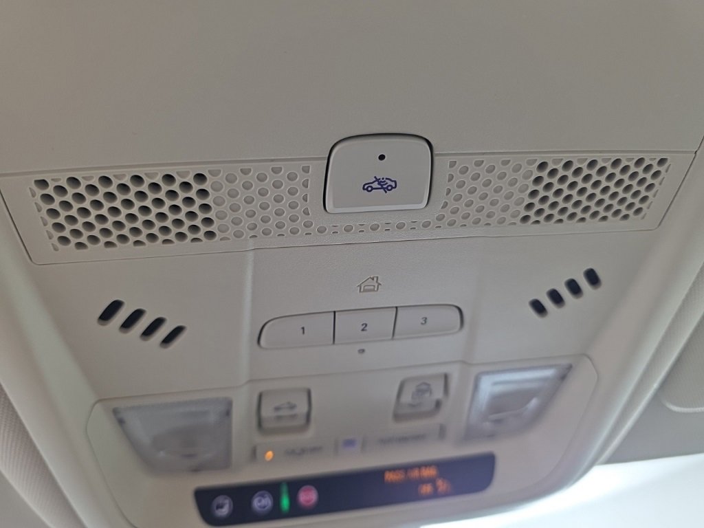 Used 2022 Cadillac XT6 Premium Luxury image 24