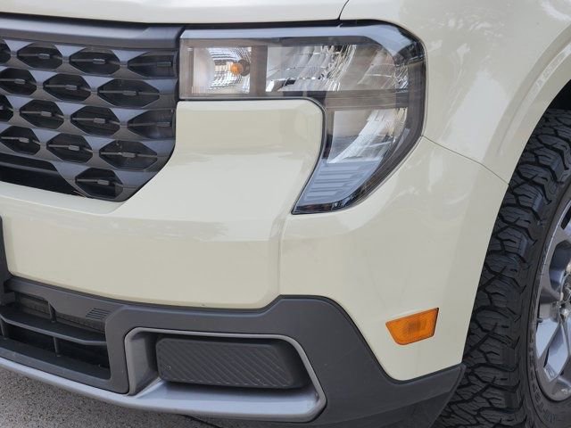 Used 2025 Ford Maverick XLT w/ Equipment Group 301A AWD/4WD image 17