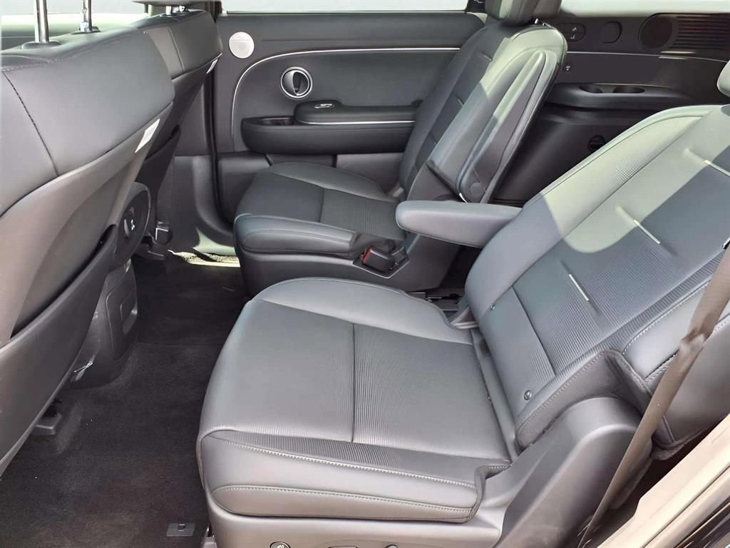 New 2026 Hyundai Palisade Calligraphy image 7