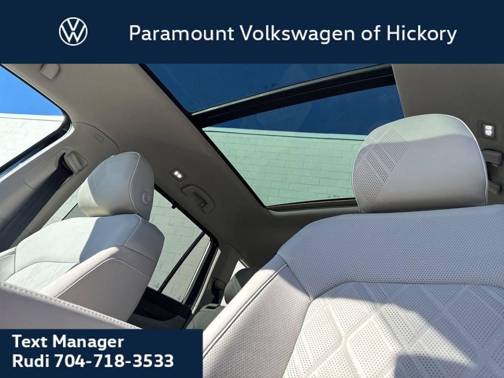 New 2026 Volkswagen Atlas SEL Premium R-Line image 34