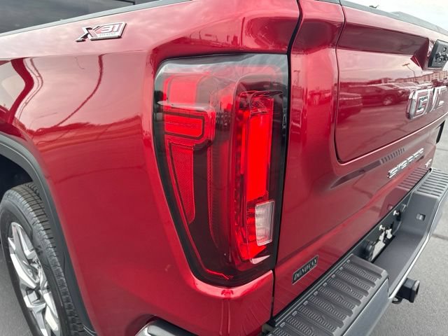 Used 2023 GMC Sierra 1500 SLT w/ SLT Premium Package AWD/4WD image 19