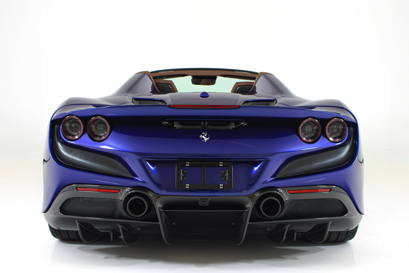 Certified 2023 Ferrari F8 Tributo RWD image 9