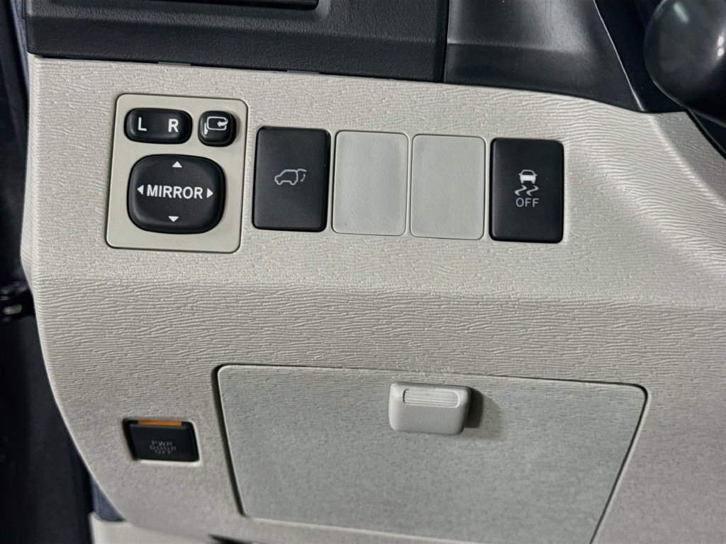 Used 2014 Toyota Venza XLE AWD/4WD image 18