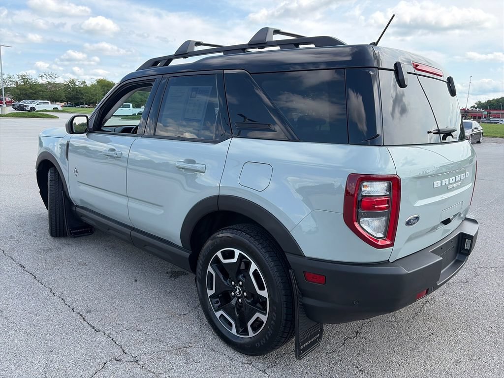 Used 2023 Ford Bronco Sport Outer Banks w/ Tech Package AWD/4WD image 5