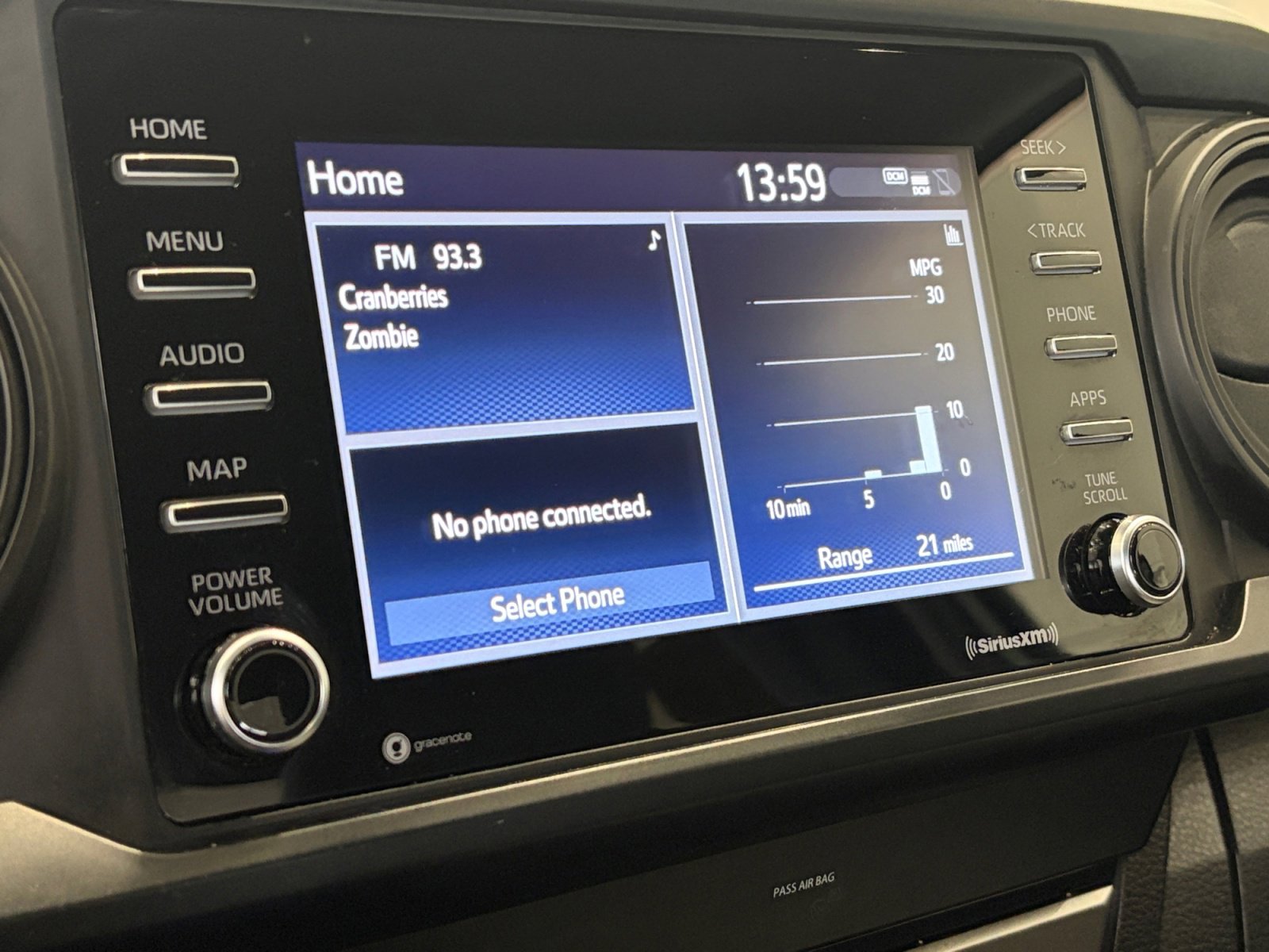 Used 2021 Toyota Tacoma SR RWD image 32