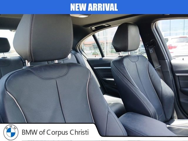 Used 2018 BMW 340i Sedan RWD image 13