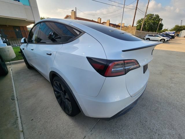 Used 2022 Tesla Model Y Performance AWD/4WD image 4