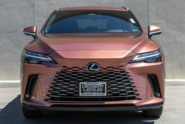 Used 2023 Lexus RX 350 w/ Accessory Package (Z1) AWD/4WD image 2