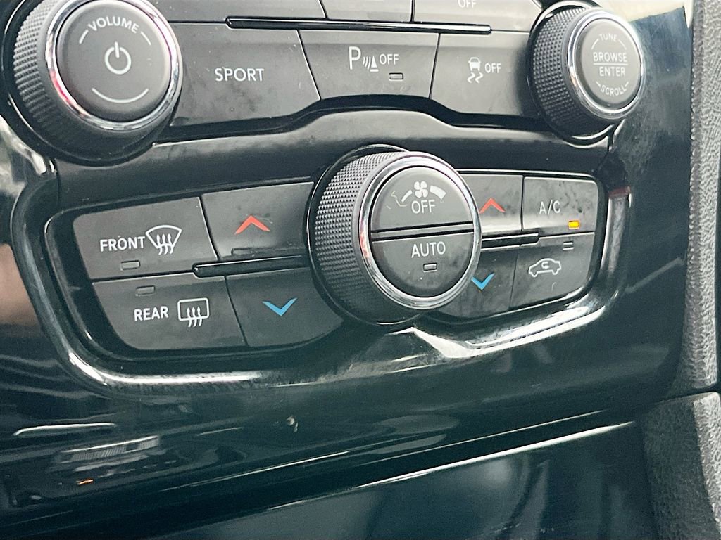 Used 2022 Chrysler 300 S w/ Comfort Group image 16