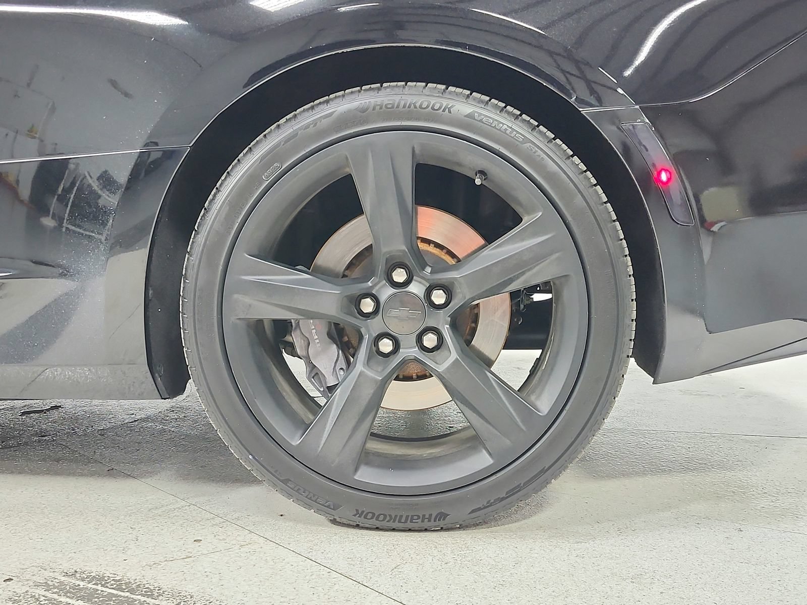 Used 2016 Chevrolet Camaro SS RWD image 39