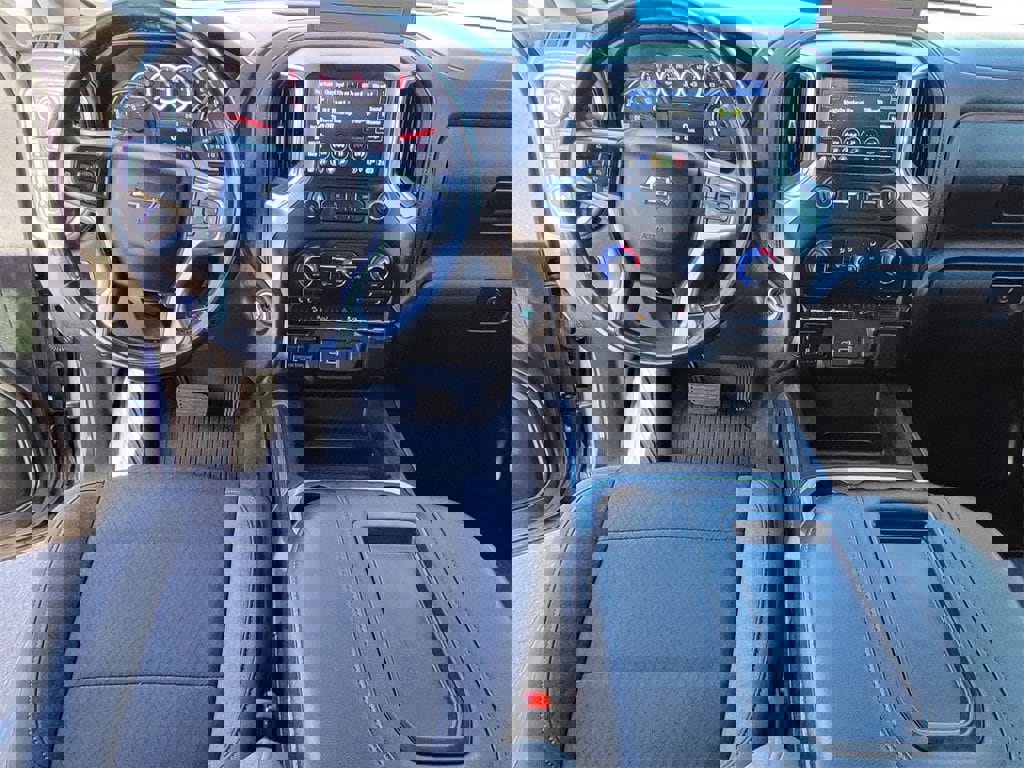 Used 2021 Chevrolet Silverado 1500 LT Trail Boss w/ Convenience Package II image 10