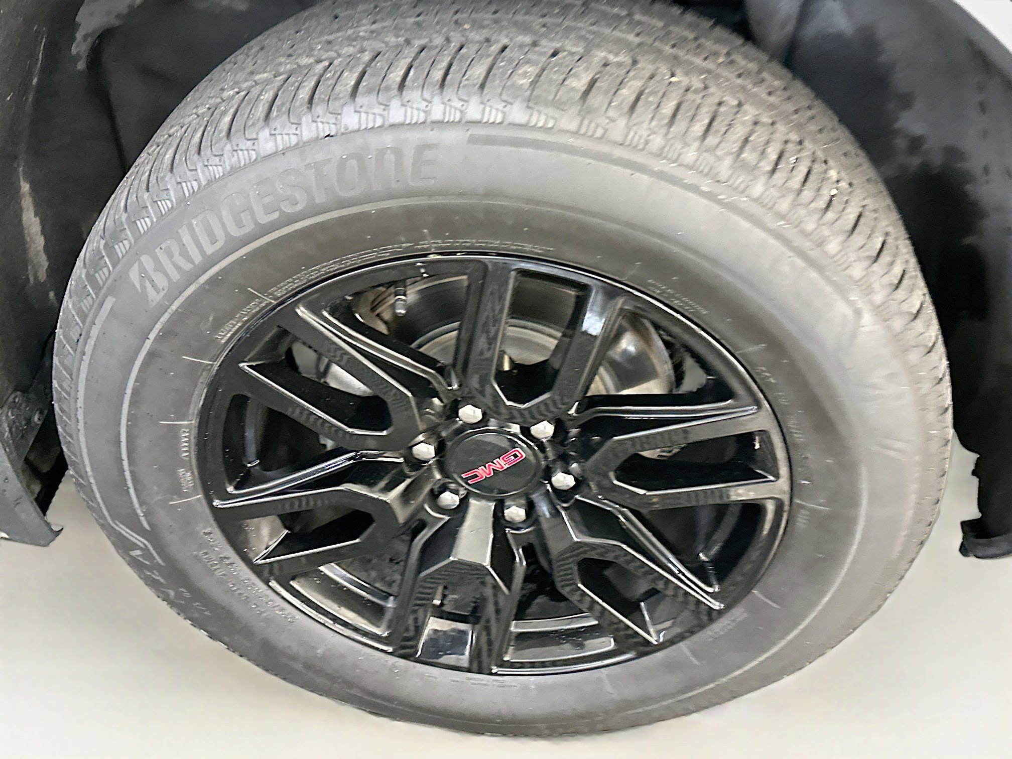 Used 2024 GMC Sierra 1500 Elevation image 11