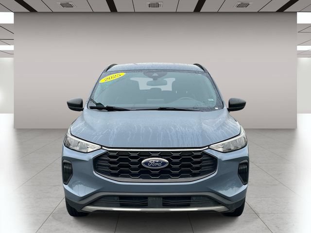 Used 2025 Ford Escape ST-Line AWD/4WD image 9