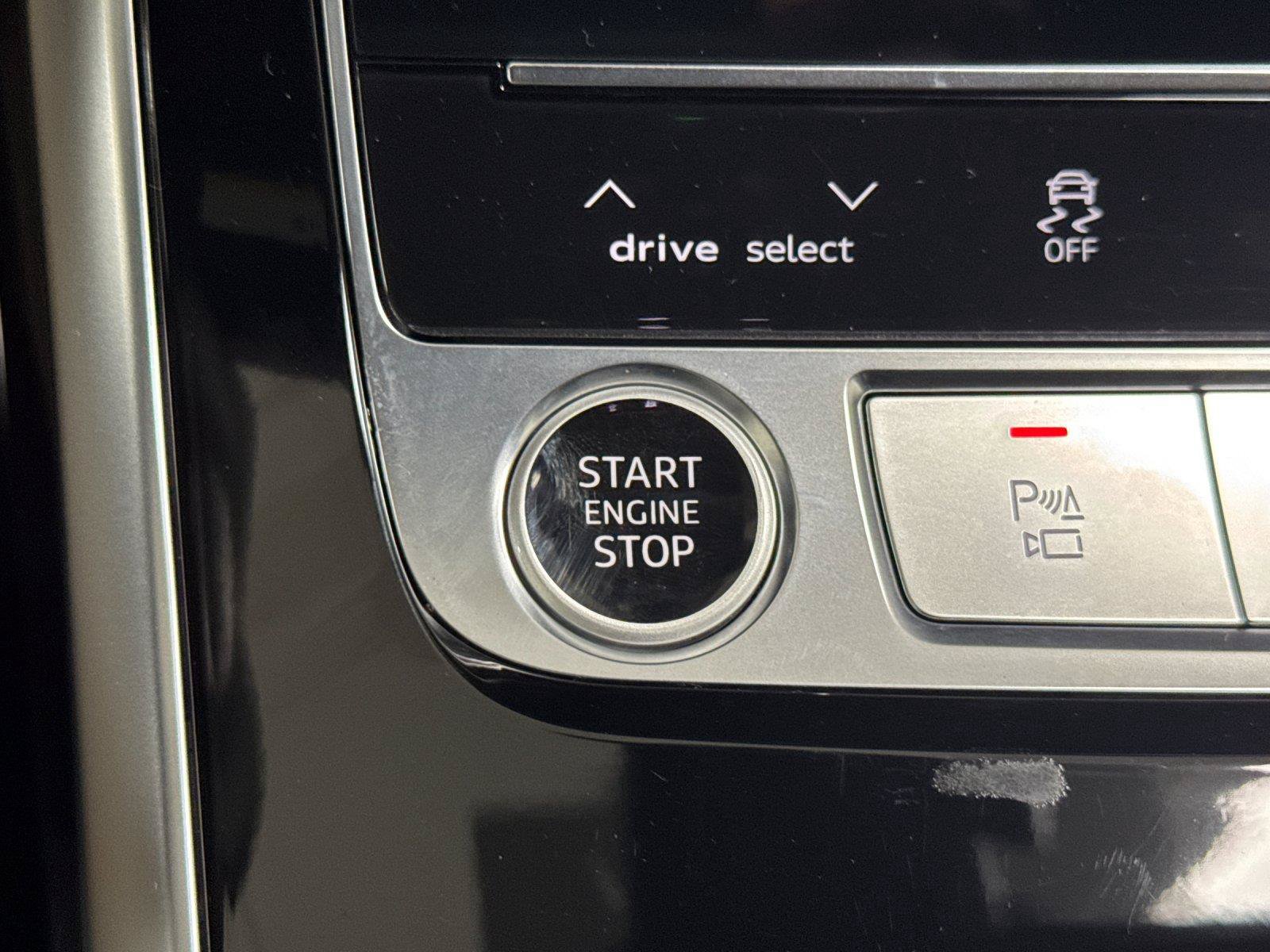 Certified 2026 Audi Q8 Premium Plus AWD/4WD image 23