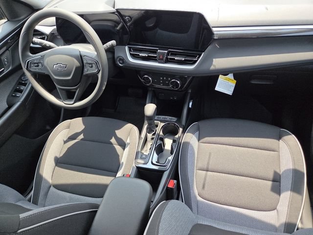 New 2026 Chevrolet TrailBlazer LT w/ Midnight Edition FWD image 18