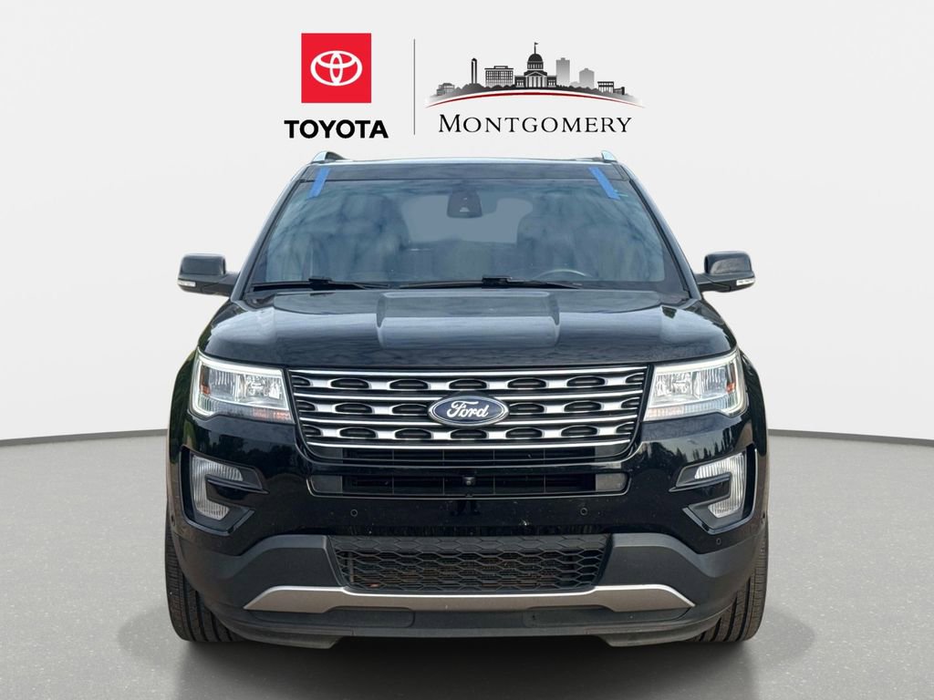 Used 2017 Ford Explorer Limited w/ Equipment Group 301A FWD image 8