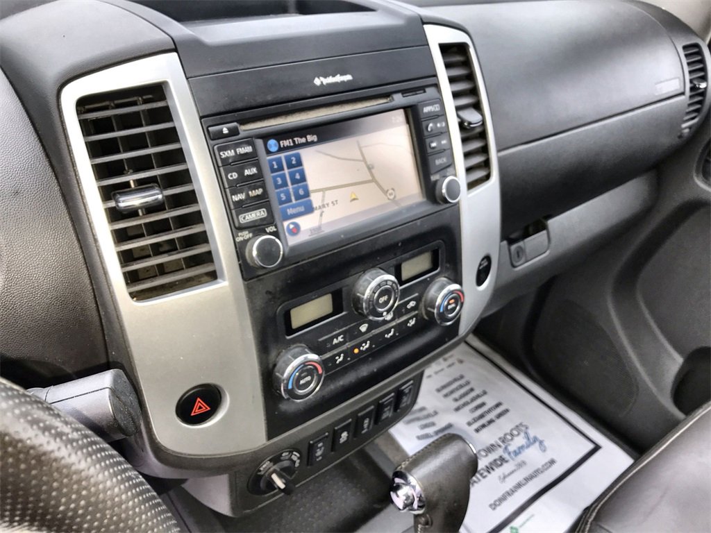 Used 2014 Nissan Frontier PRO-4X w/ Pro-4x Luxury Package image 16