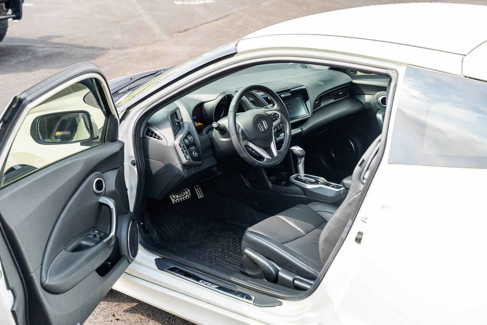 Used 2016 Honda CR-Z EX image 18