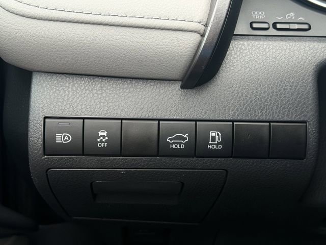 Used 2023 Toyota Camry LE w/ Convenience Package FWD image 16