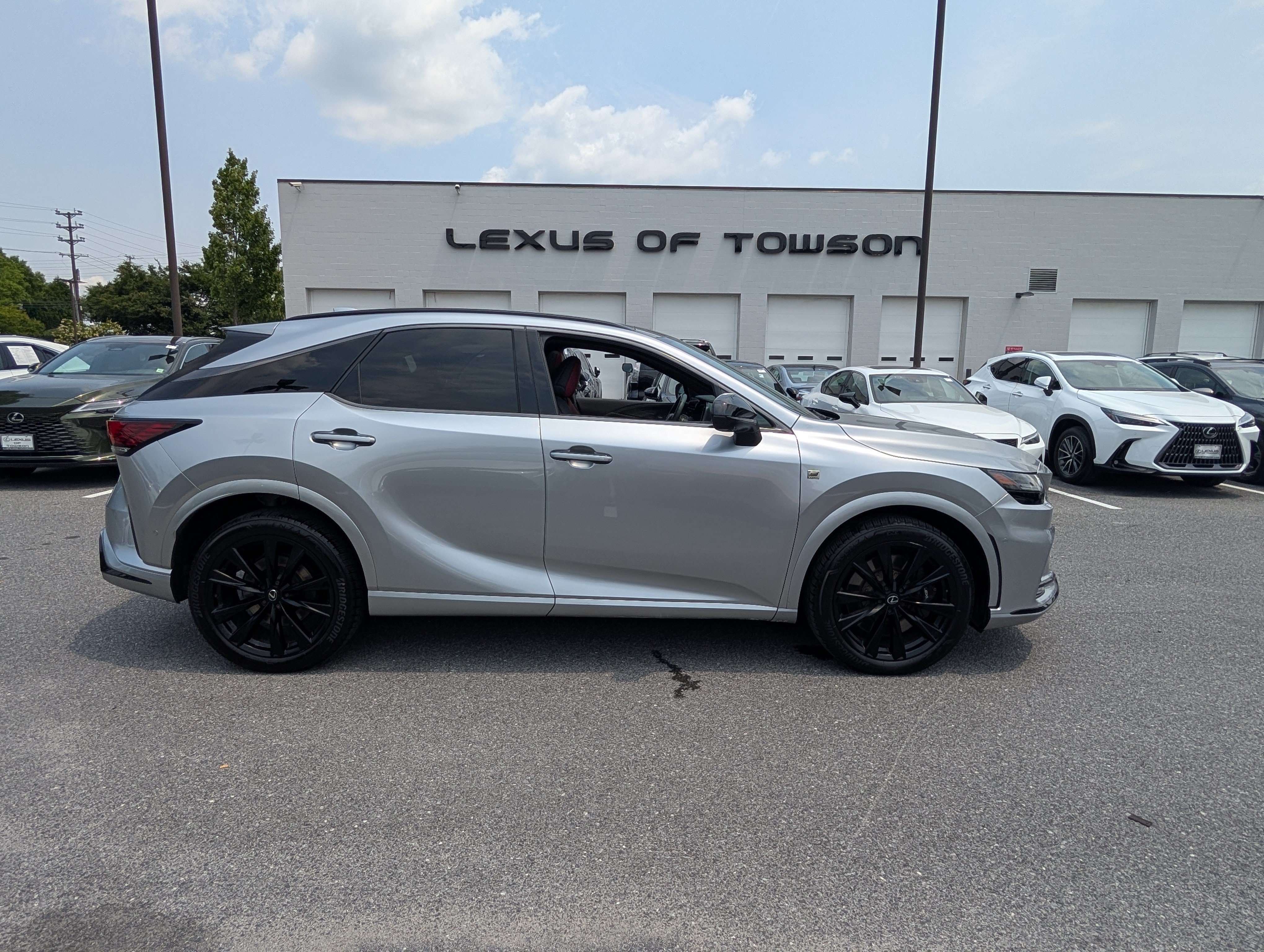 Certified 2024 Lexus RX 500h F Sport AWD/4WD image 2