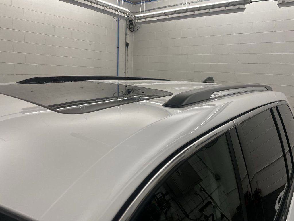 Used 2023 Jeep Grand Cherokee Laredo image 28