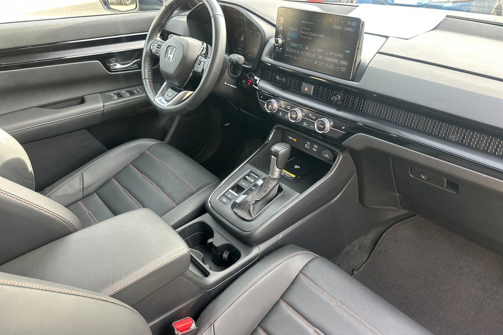 Used 2024 Honda CR-V Sport Touring image 19