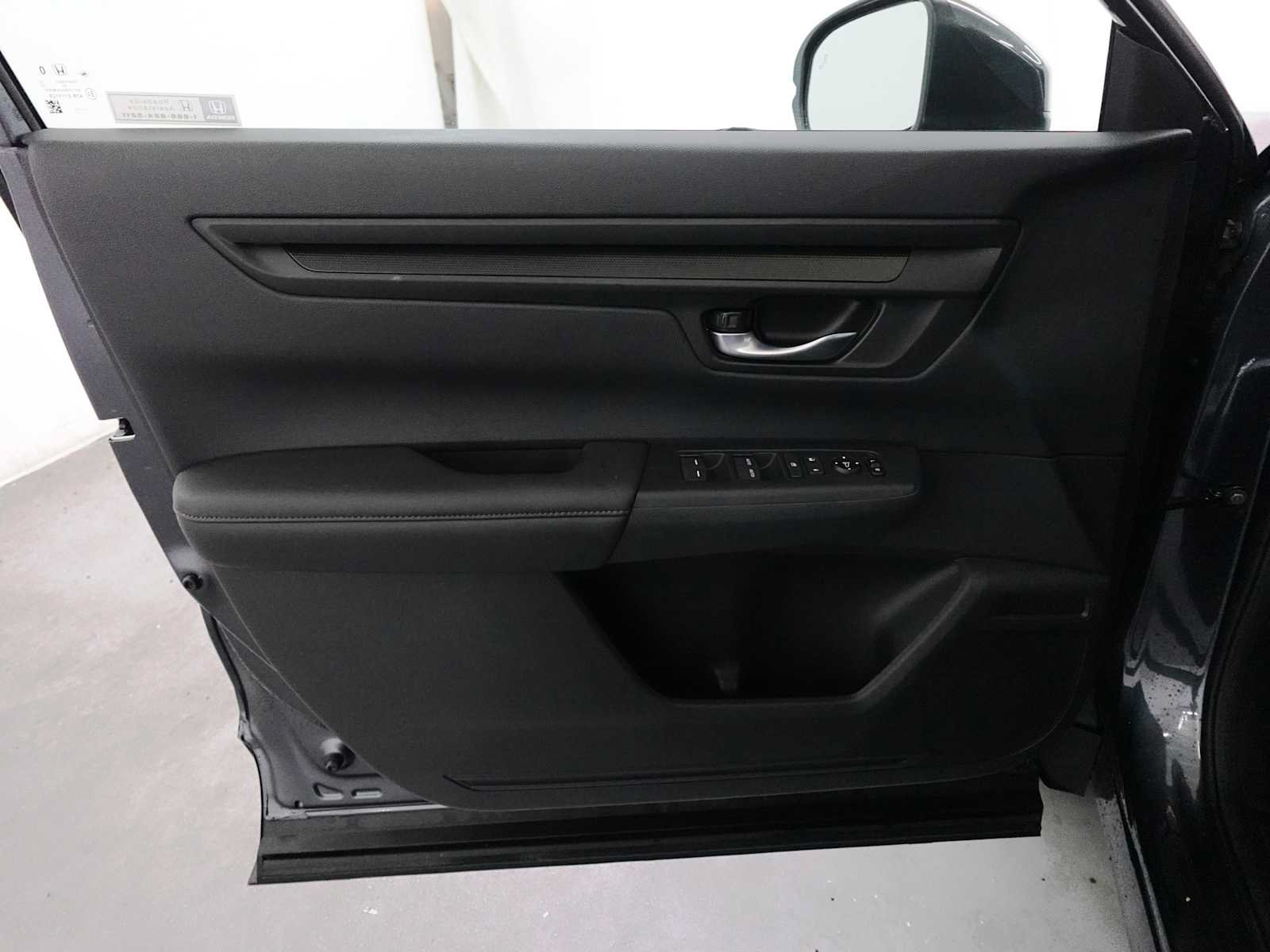 Used 2023 Honda CR-V EX image 10