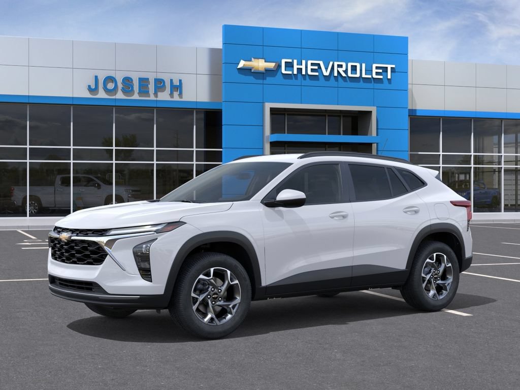 New 2026 Chevrolet Trax LT FWD image 2