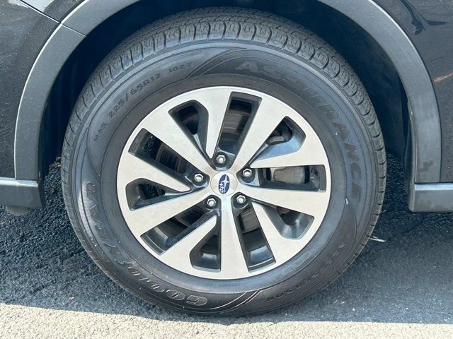Used 2022 Subaru Outback Premium AWD/4WD image 11